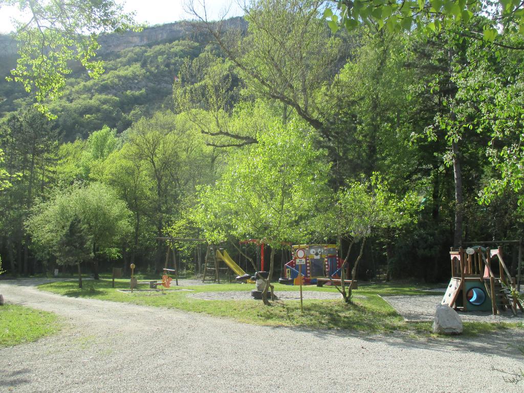 Hotel Les Acacias Vercheny Zewnętrze zdjęcie